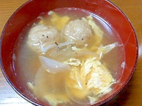 冷凍肉団子と玉ねぎとたまごの和風スープ